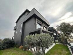 Seferihisar Doğanbey De 3+1 Satılık Denize 50 Metre Yazlık Villa