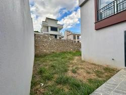 İzmir Seferihisar Doğanbey De Satılık Bahçeli 3+1 Villa