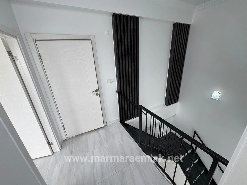 Seferihisar Doğanbey Cumhuriyet Mah. Satılık 2+1 Villa - 150 m²