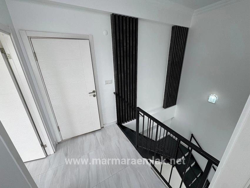 Seferihisar Doğanbey Cumhuriyet Mah. Satılık 2+1 Villa - 150 m²