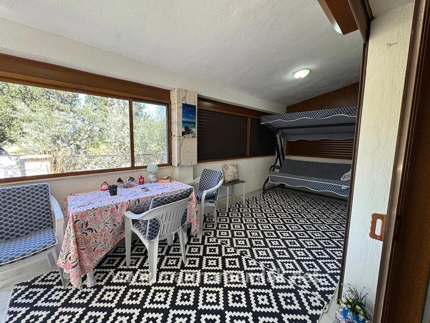 Seferihisar Doğanbey Cumhuriyet Mah. Satılık 2+2 Villa - 140 m²