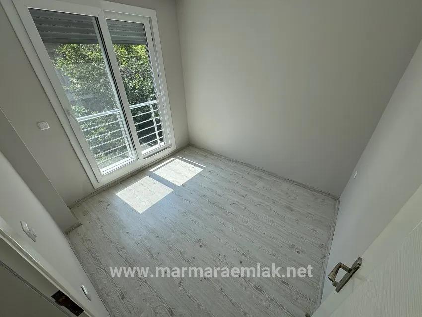 Seferihisar Ürkmez Bengiler Mah. Satılık 2+1 Daire - 80 m²