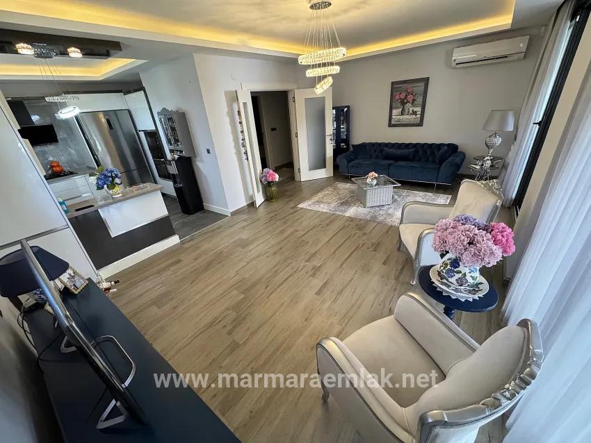 Seferihisar Doğanbey Cumhuriyet Mah. Satılık 3+1 Villa - 290 m²