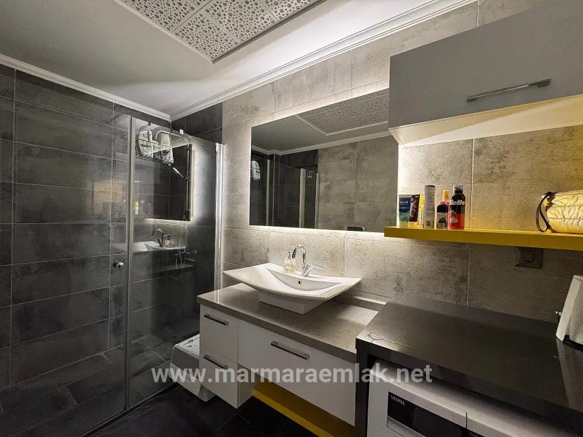 Seferihisar Doğanbey Cumhuriyet Mah. Satılık 3+1 Villa - 290 m²