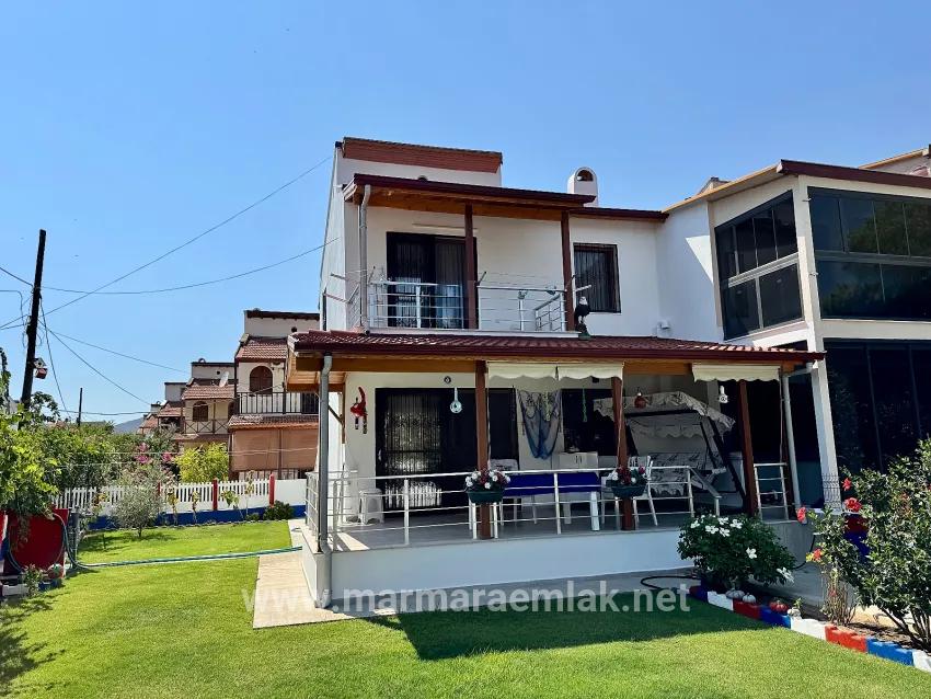 Seferihisar Doğanbey Cumhuriyet Mah. Satılık 3+1 Villa - 220 m²