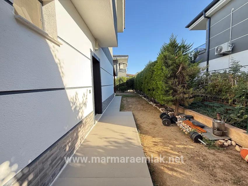 Seferihisar Doğanbey Cumhuriyet Mah. Satılık 3+1 Müstakil Ev - 320 m²