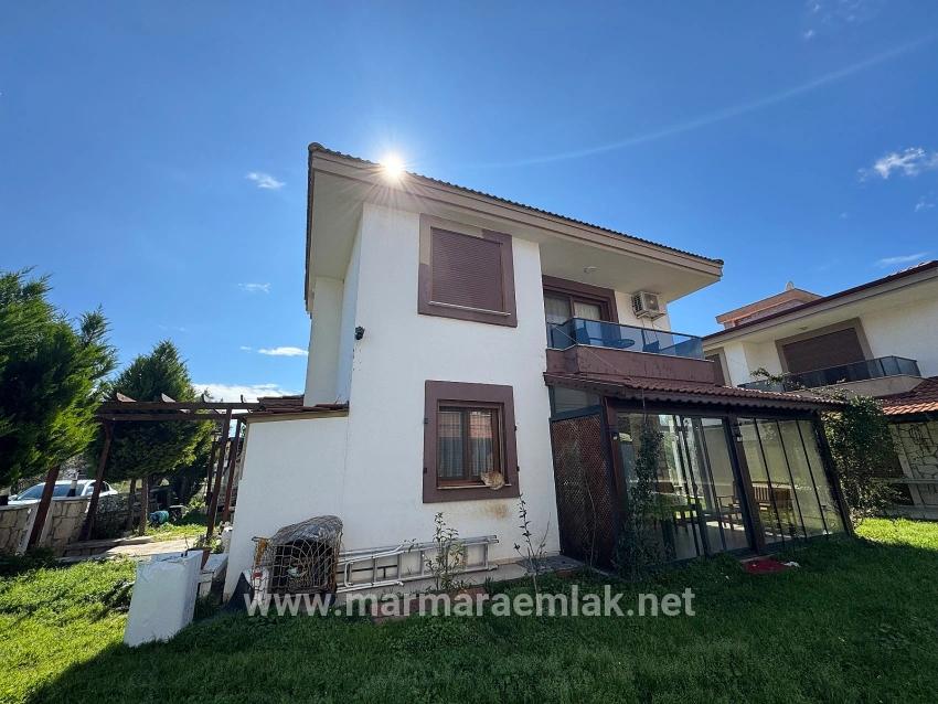 Seferihisar Doğanbey Cumhuriyet Mah. Satılık 3+1 Villa - 150 m²