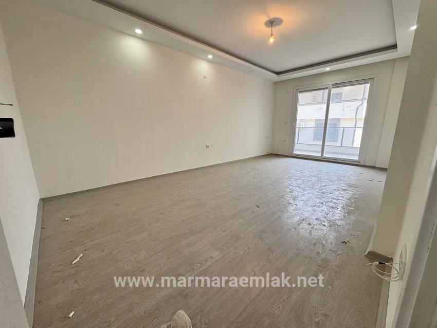 Seferihisar Ürkmez Mersin Alanı Mah. Satılık 3+1 Daire - 135 m²