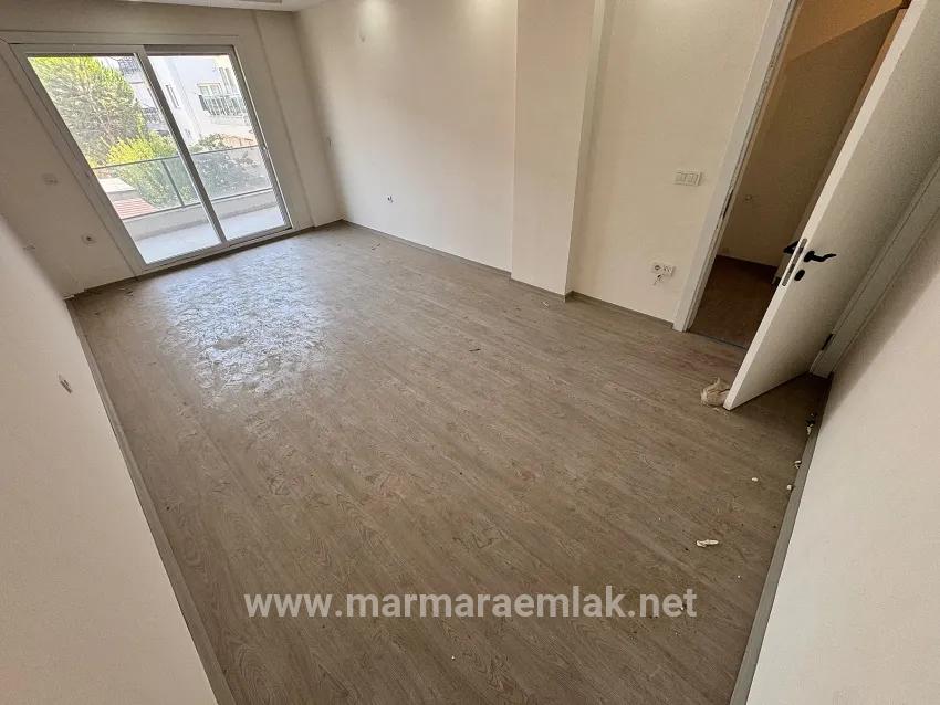 Seferihisar Ürkmez Mersin Alanı Mah. Satılık 3+1 Daire - 135 m²