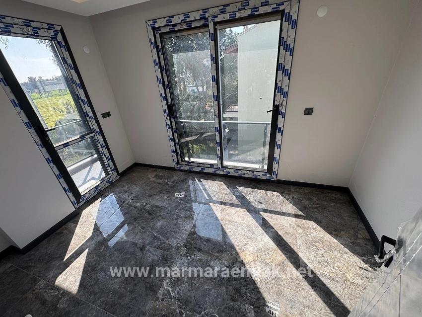 Seferihisar Doğanbey Cumhuriyet Mah. Satılık 3+1 Villa - 200 m²