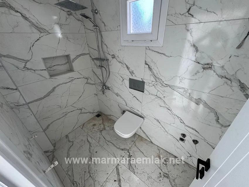 Seferihisar Doğanbey Cumhuriyet Mah. Satılık 2+1 Villa - 140 m²