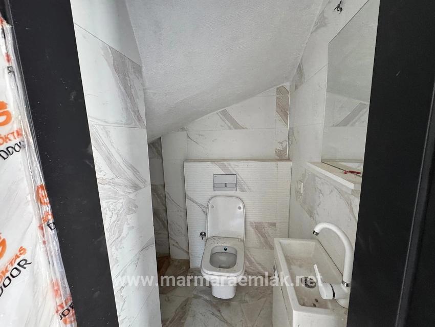Menderes Gümüldür Gümüldür Fevzi Çakmak Mah. Satılık 3+1 Villa - 160 m²
