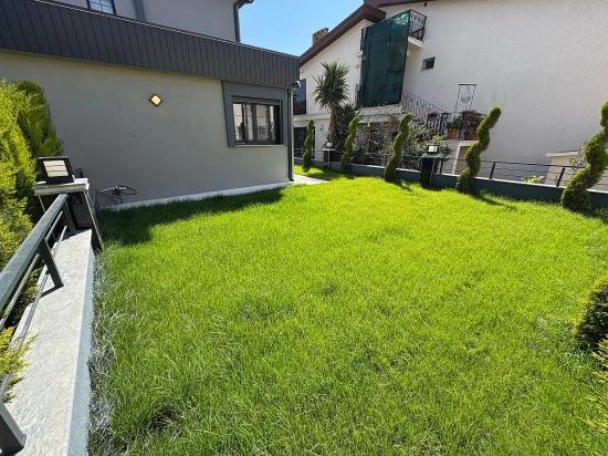 İzmir Seferihisar Ürkmez De Satılık Bahçeli 3+1 Villa Denize 40 Metre