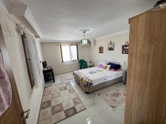 İzmir Seferihisar Doğanbey De Satılık Bahçeli 2+2 Villa