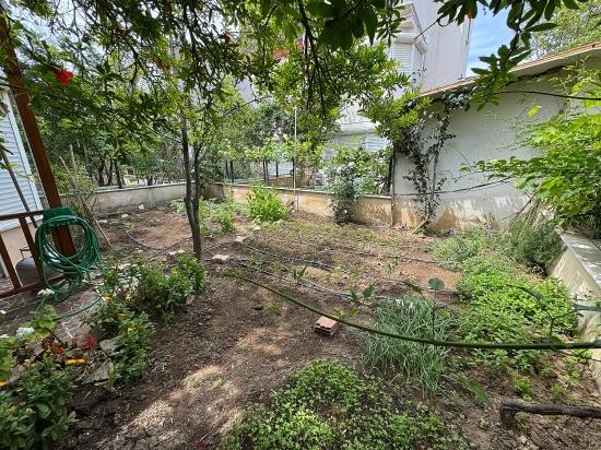 İzmir Seferihisar Doğanbey De Satılık Bahçeli 3+1 Villa