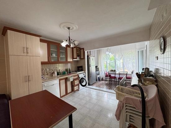 İzmir Seferihisar Doğanbey De Satılık Bahçeli 3+1 Villa