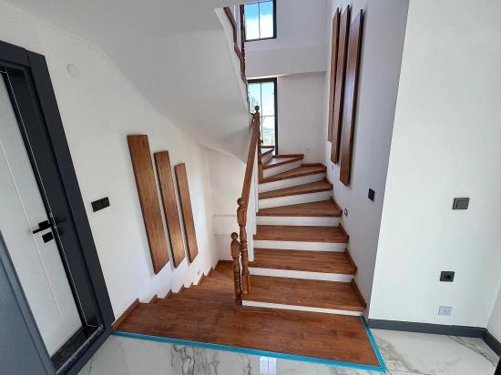 İzmir Seferihisar Da Satılık 3+1 350 M2 İçinde Havuzlu Tek Müstakil Villa