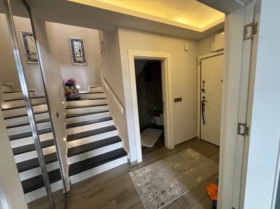 Seferihisar Doğanbey'de Satılık 3+1 Ultra Lüks Havuzlu Villa