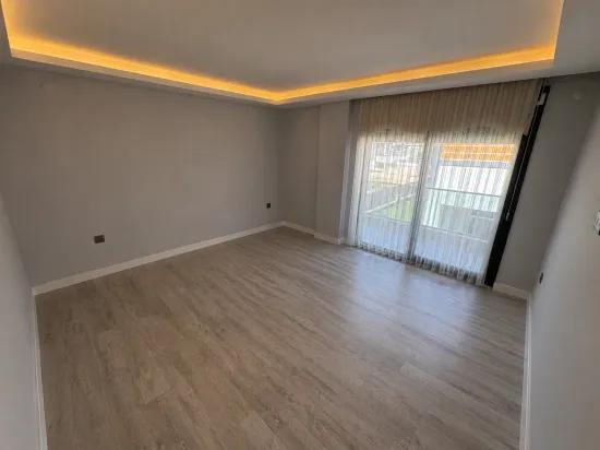 Seferihisar Doğanbey'de Satılık 3+1 Ultra Lüks Havuzlu Villa