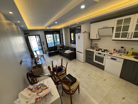 İzmir Seferihisar Doğanbey'de Satılık Bahçeli 2+1 Yazlık Villa