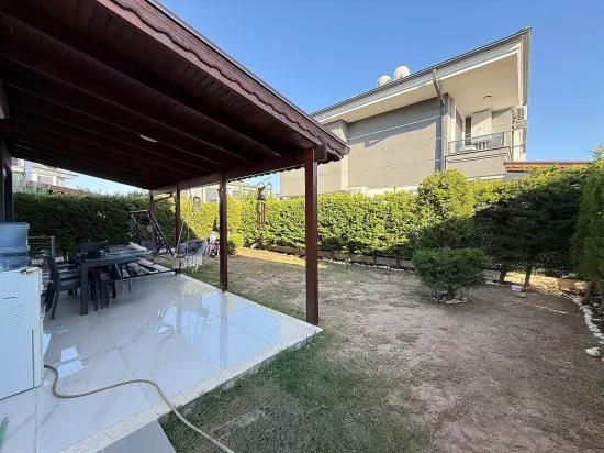 Seferihisar Doğanbey'de 3+1 Müstakil Havuzlu Villa, Ayrı Mutfak, Geniş Bahçe