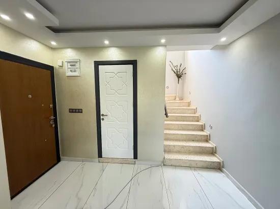 Seferihisar Doğanbey'de 3+1 Müstakil Havuzlu Villa, Ayrı Mutfak, Geniş Bahçe