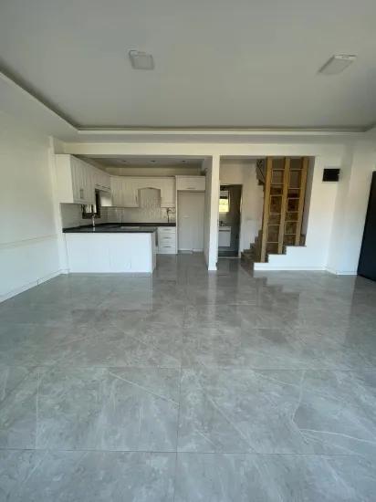 İzmir Seferihisar’da Satılık 4 + 1 Geniş Bahçeli Yazlık Villa