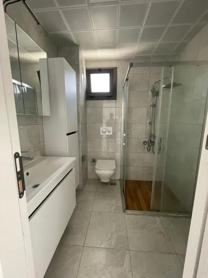 İzmir Seferihisar’da Satılık 4 + 1 Geniş Bahçeli Yazlık Villa