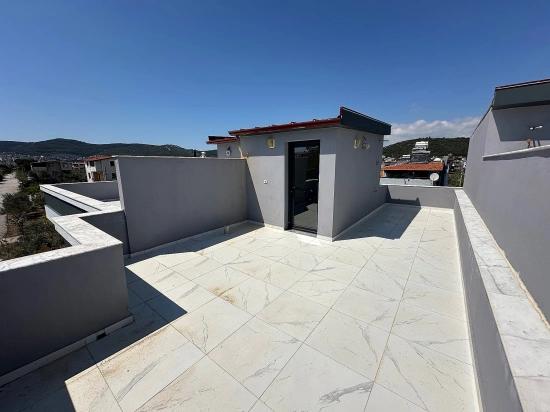İzmir Seferihisar Doğanbey De Satılık 2+1 Bahçeli Yazlık Villa