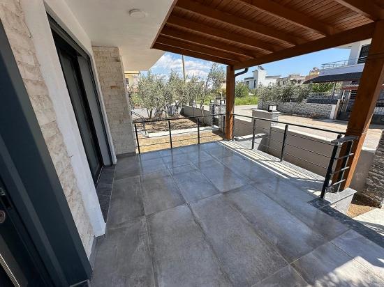 İzmir Seferihisar Doğanbey De Satılık 2+1 Bahçeli Yazlık Villa