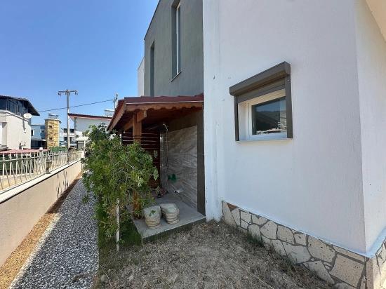 İzmir Seferihisar Doğanbey De Satılık 2+1 Geniş Bahçeli Yazlık Villa Deniz Manzaralı Full