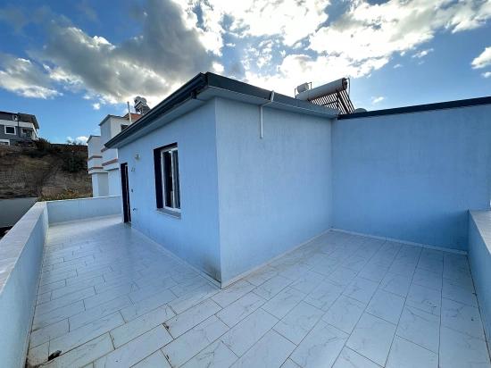 İzmir Seferihisar Doğanbey Payamlı Da Satılık 4+1 Bahçeli Yazlık Villa