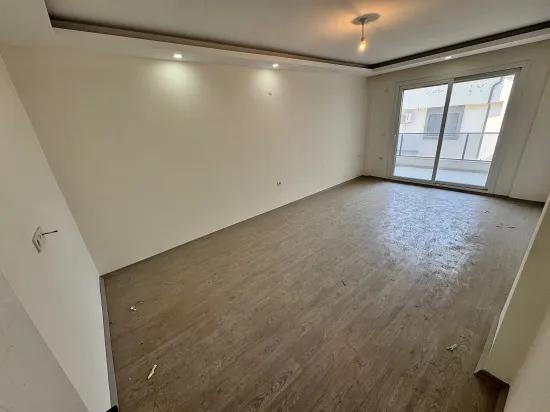 İzmir Seferihisar Ürkmez Merkez De Satılık 3+1 Yazlık Daire Denize 450 Metre
