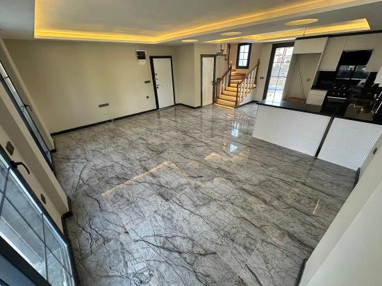 İzmir Seferihisar Doğanbey De Satılık Bahçeli Yazlık 3+1 Müstakil Havuzlu