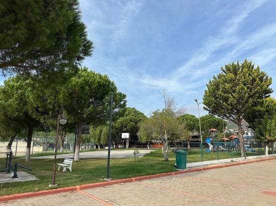 Seferihisar Ürkmez De Havuzlu Site İçinte 3+1 Satılık Villa