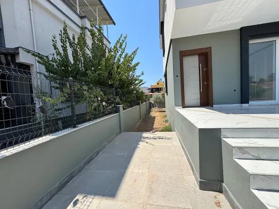İzmir Seferihisar Doğanbey De Satılık Geniş Bahçeli 2+1 Villa
