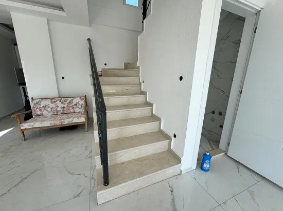 İzmir Seferihisar Doğanbey De Satılık Geniş Bahçeli 2+1 Villa